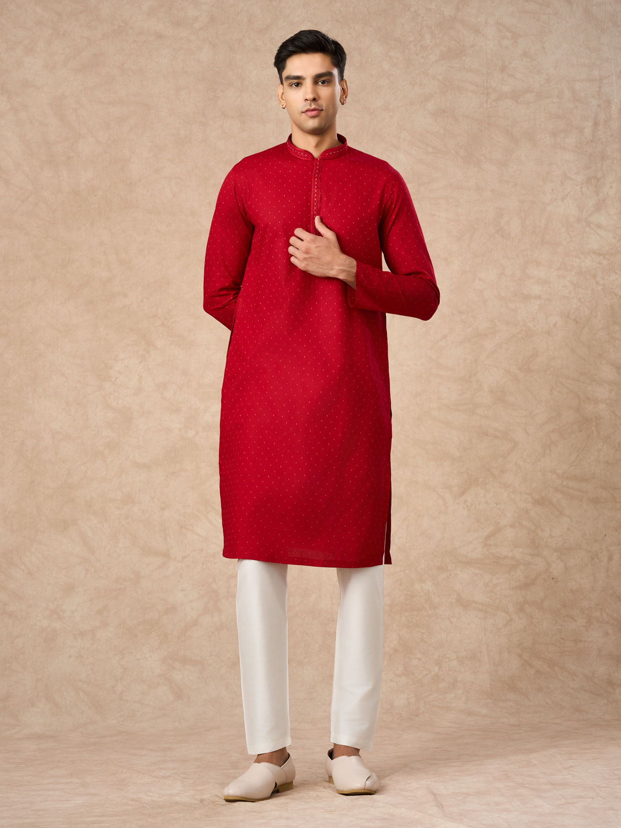 Manyavar Men Red Cotton Kurta Pajama with Basic Design