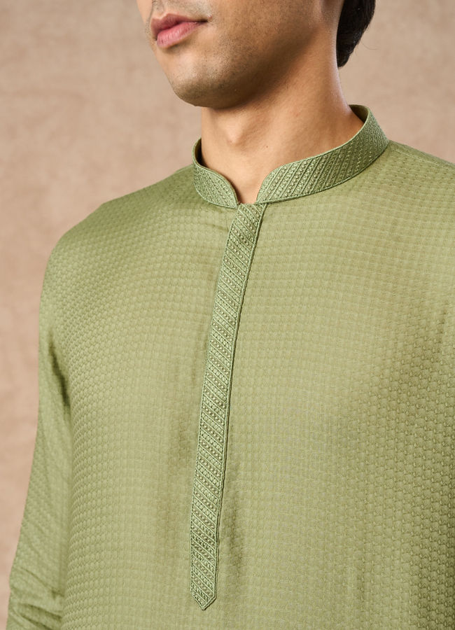 Manyavar Men Light Mid Green Cotton Kurta Pajama