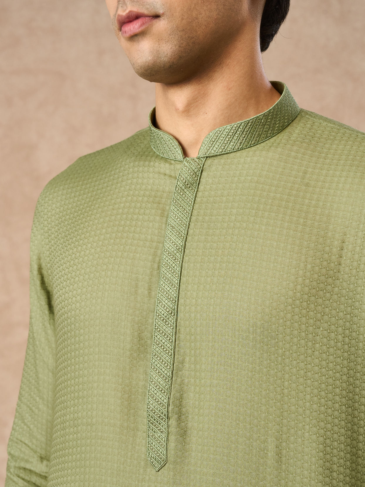 Manyavar Men Light Mid Green Cotton Kurta Pajama