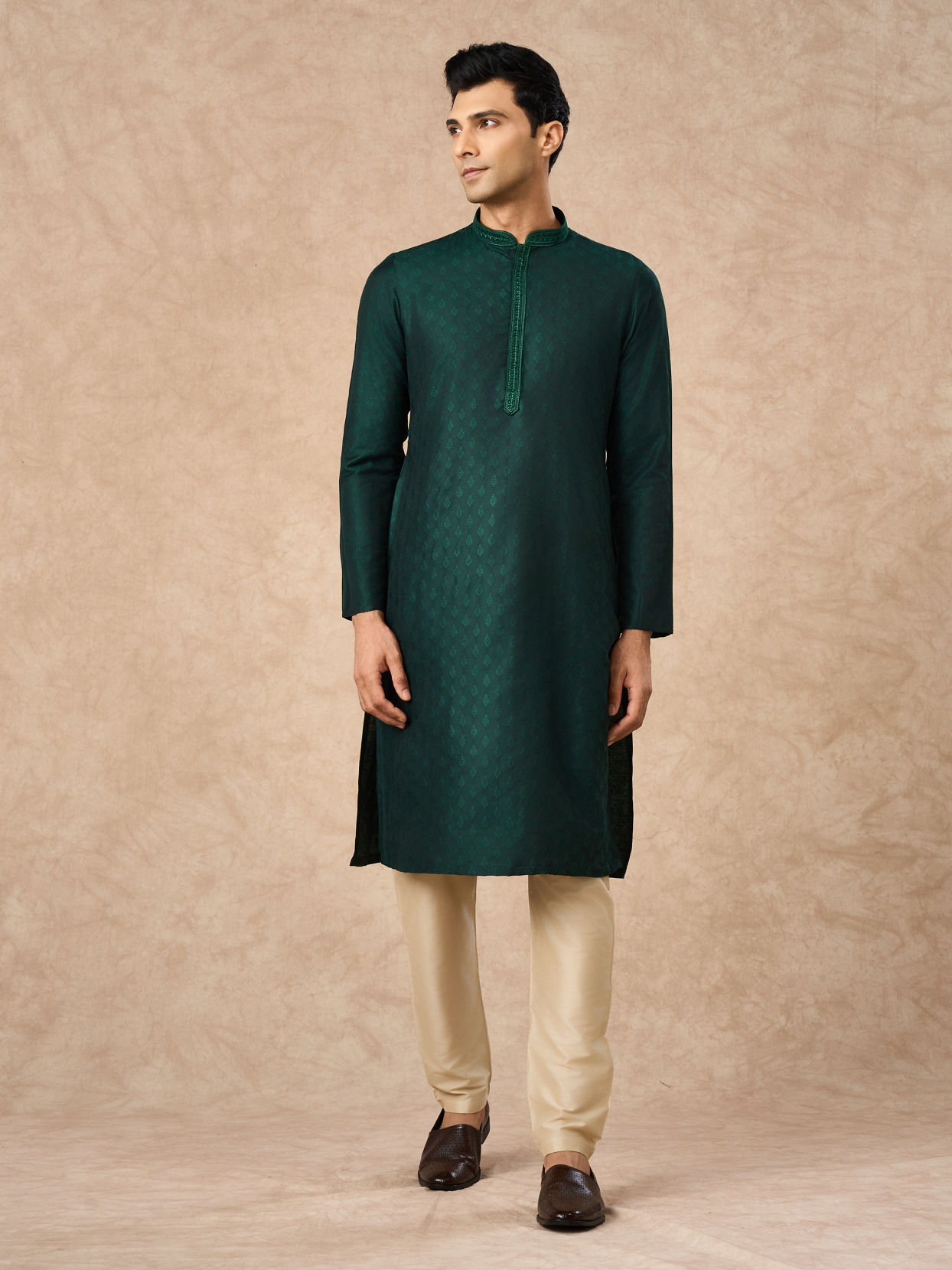 Manyavar Men Dark Green Art Silk Kurta Pajama