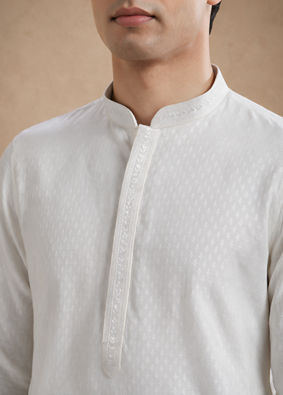 Manyavar Men White Blended Viscose Kurta Pajama with Self-Texture