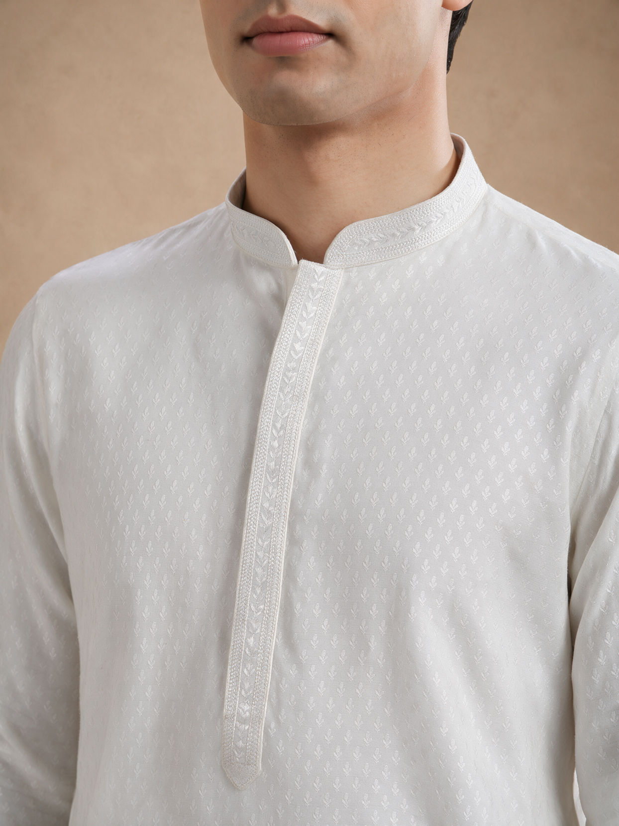Manyavar Men White Blended Viscose Kurta Pajama with Self-Texture