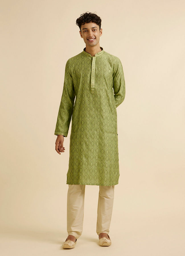 Manyavar Men Light Mid Green Diamond Patterned Kurta Set image number 2