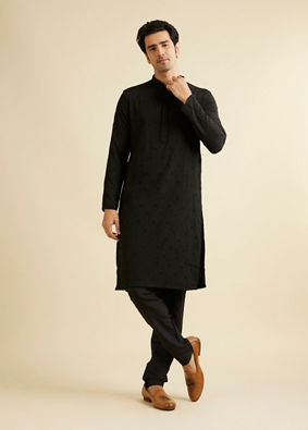 alt message - Manyavar Men Midnight Black Buta Embroidered Kurta Set image number 2