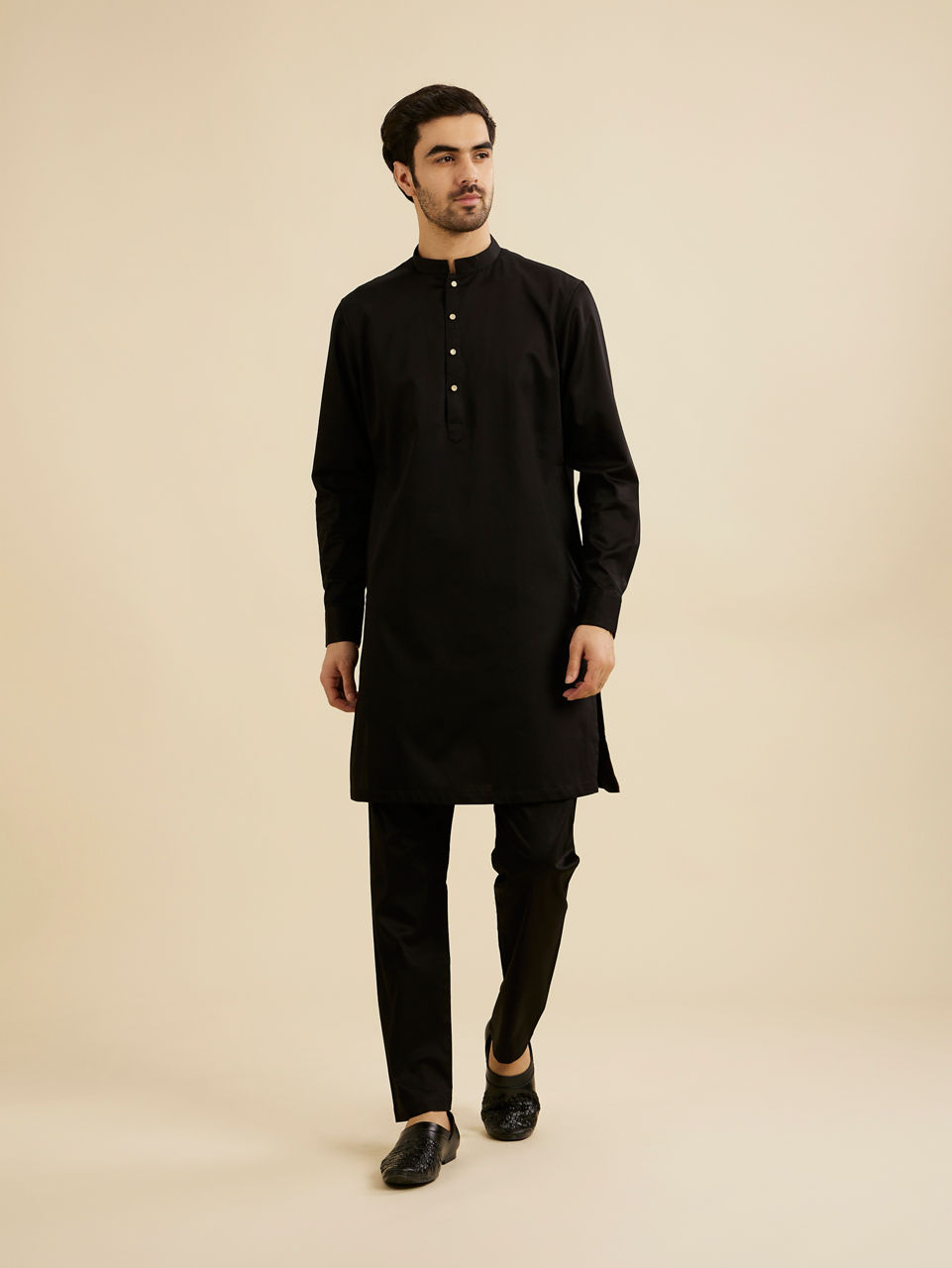 Manyavar Men Charcoal Black Kurta Set