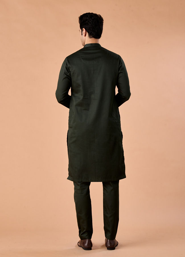 Manyavar Men Festive Mirth Dark Green Kurta Pajama