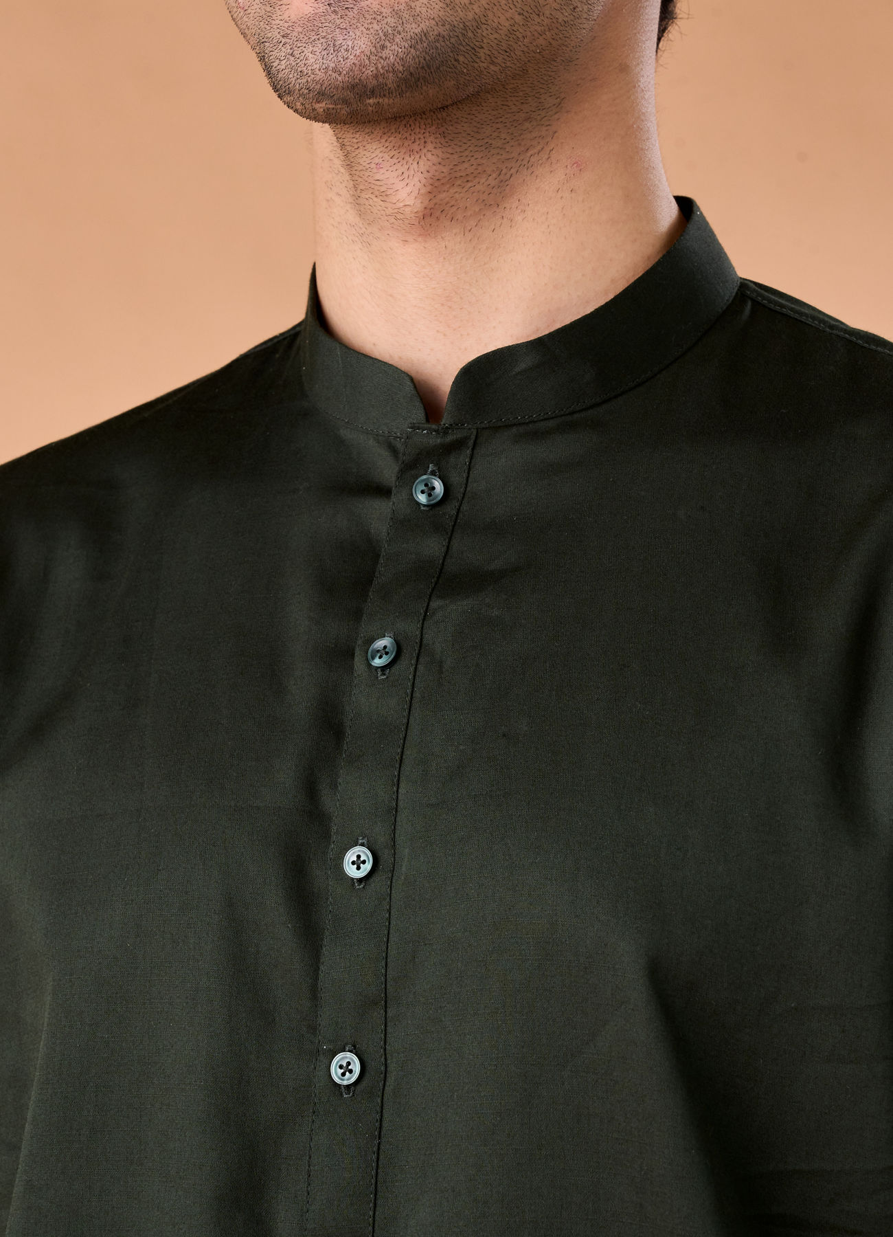 Manyavar Men Festive Mirth Dark Green Kurta Pajama