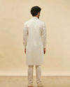 alt message - Manyavar Men Off White Kurta Set image number 5