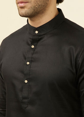 Manyavar Men Black Solid Kurta Set