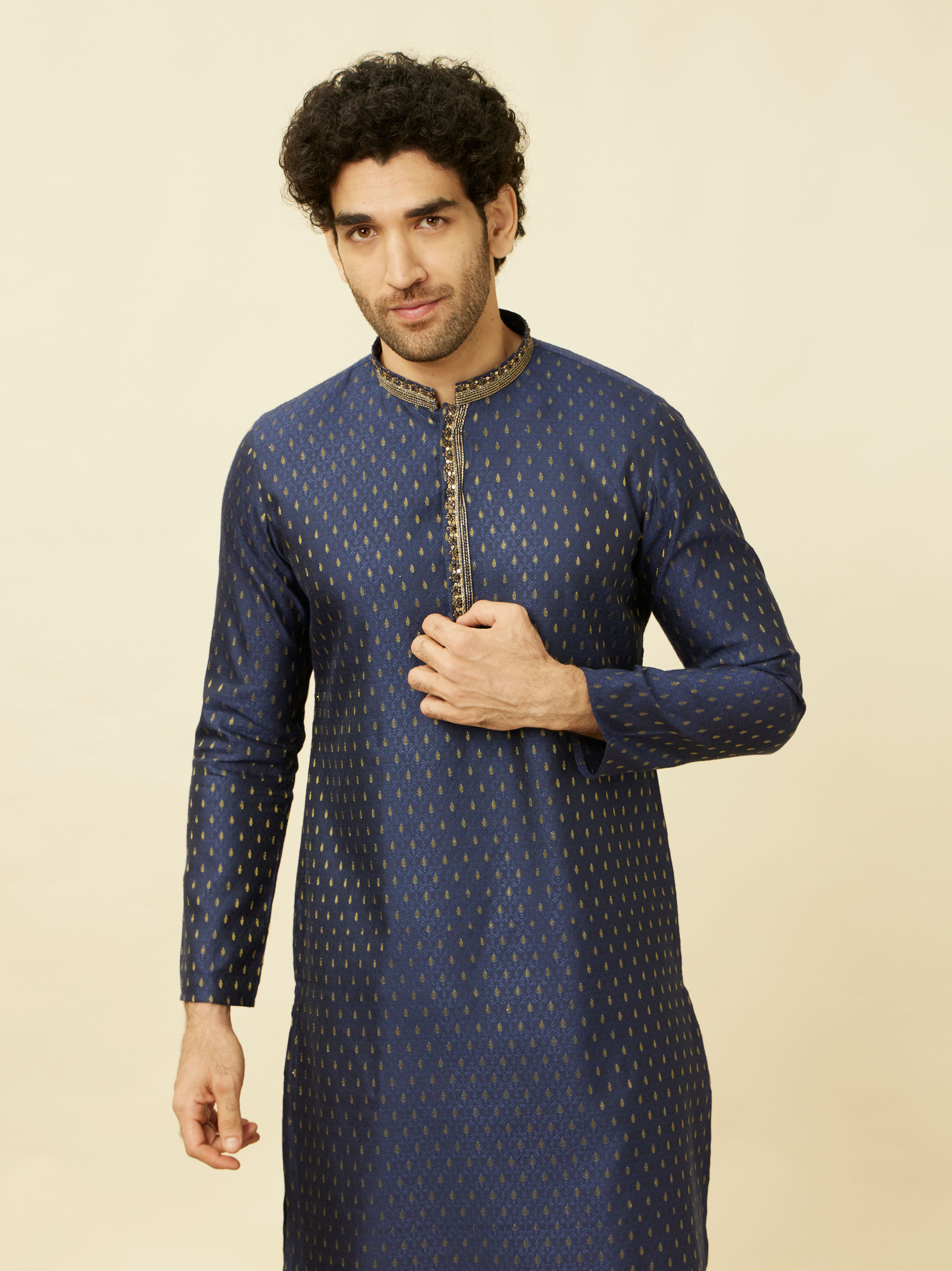 Manyavar Men Royal Blue Drop Patterned Kurta Set