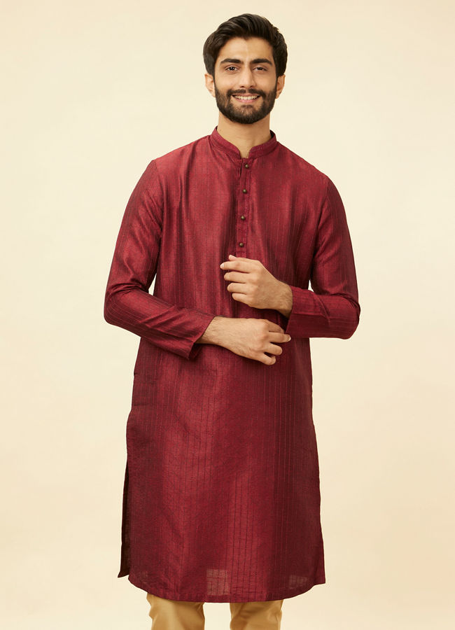 alt message - Manyavar Men Maroon Pintuck Design Kurta Set image number 0