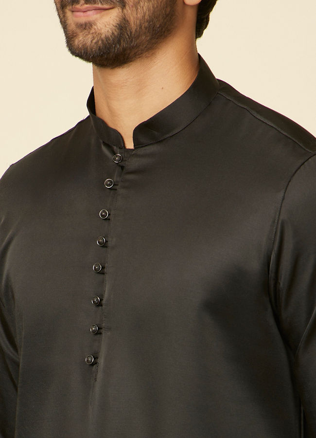 alt message - Manyavar Men Ebony Black Kurta Set image number 1