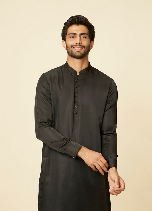 alt message - Manyavar Men Ebony Black Kurta Set image number 0