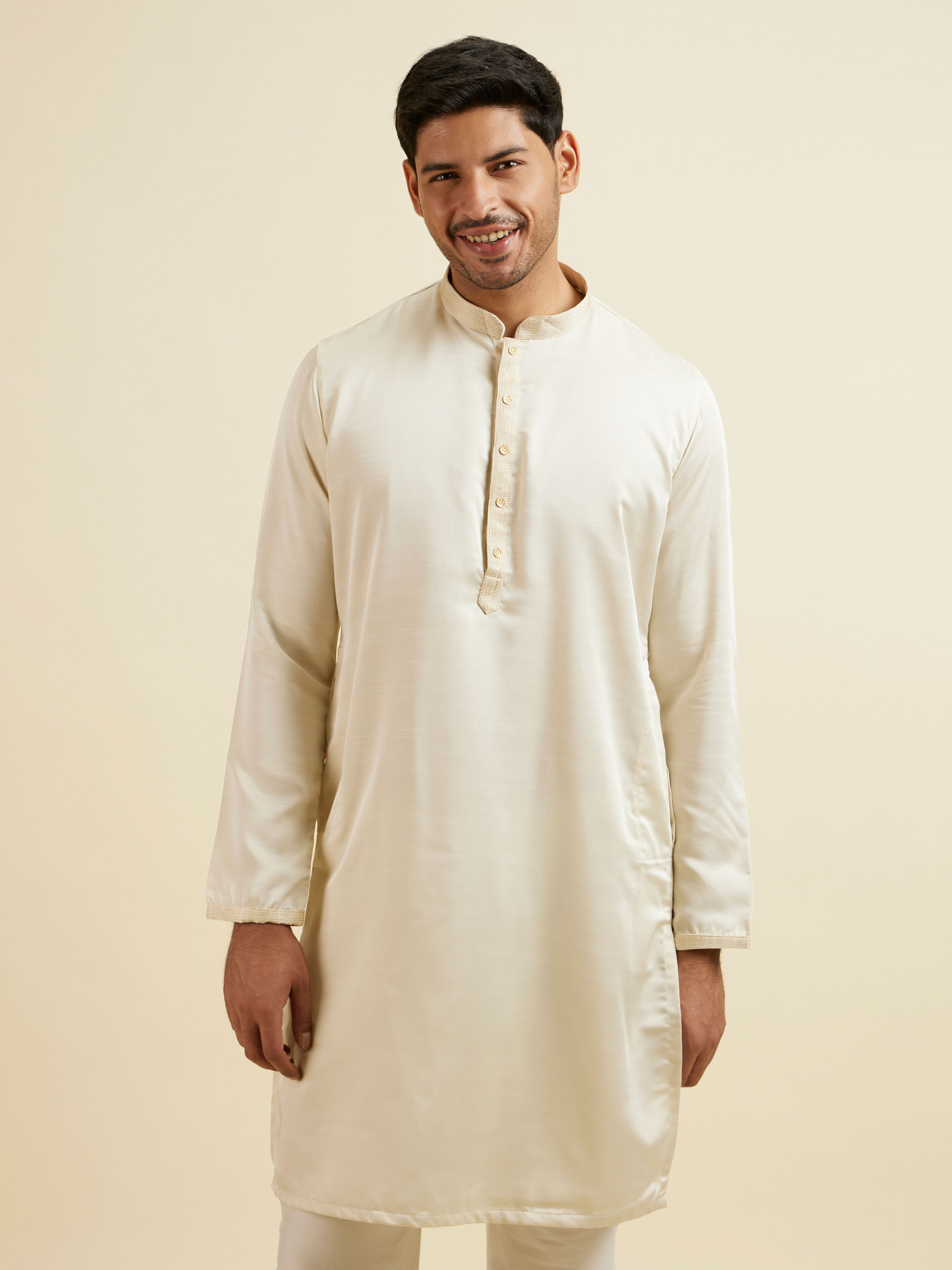 Manyavar Men Ivory White Placket Detailed Kurta Set