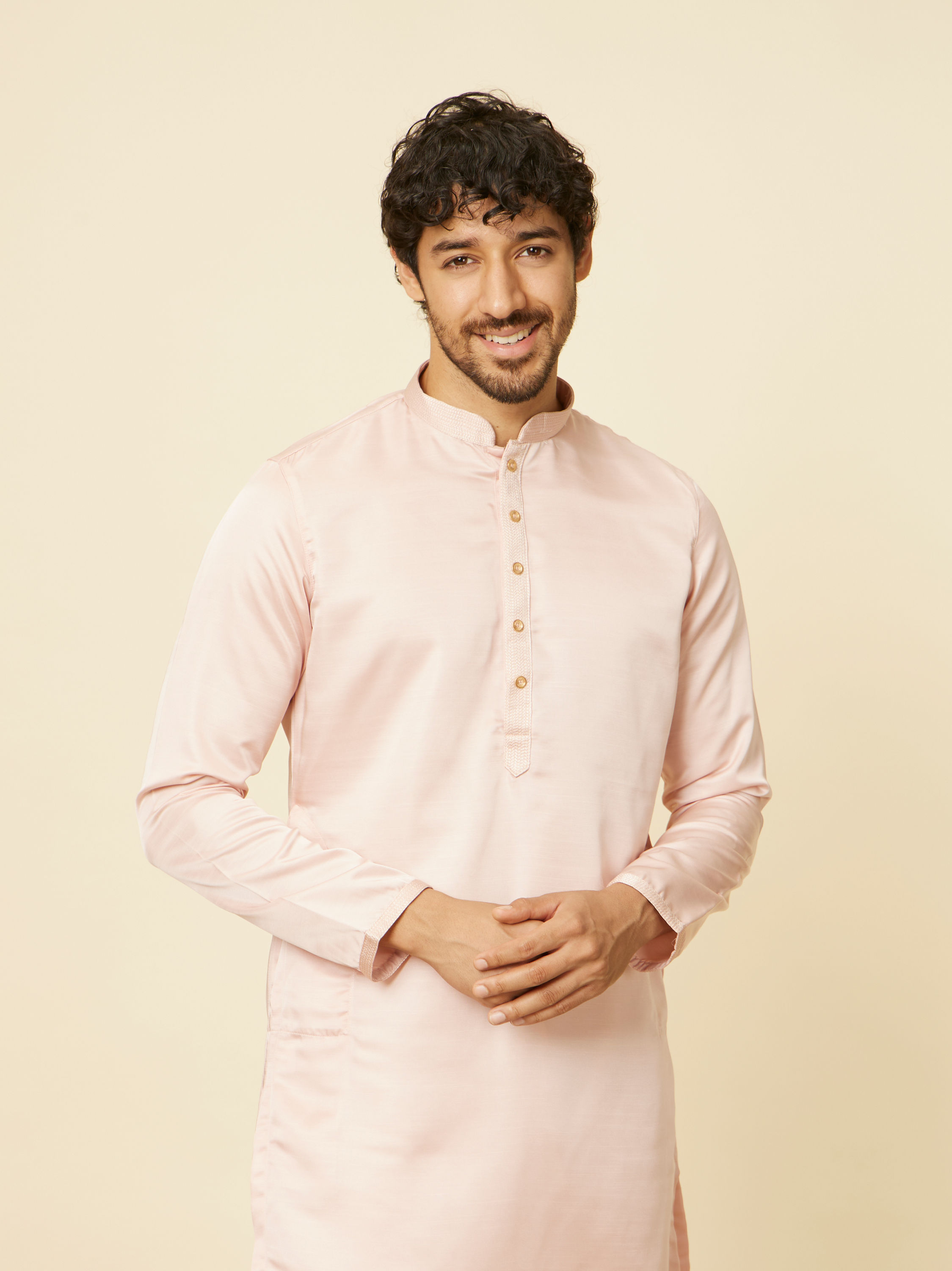 Manyavar Men Baby Pink Kurta Set