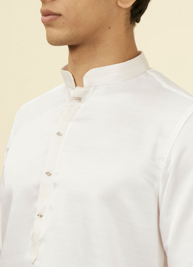 Manyavar Men Shell White Embellished Button Kurta Set