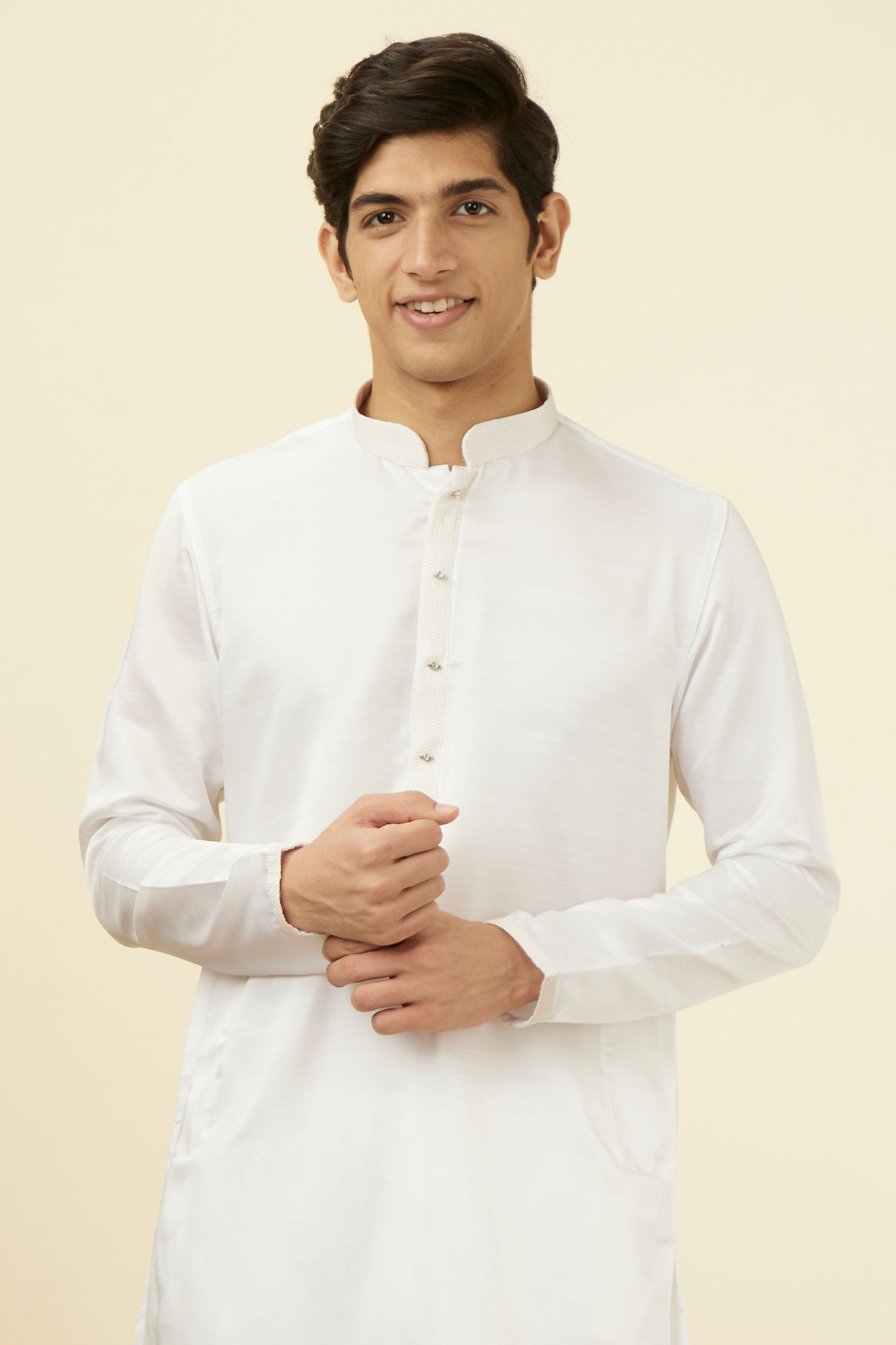 alt message - Manyavar Men Shell White Embellished Button Kurta Set image number 0