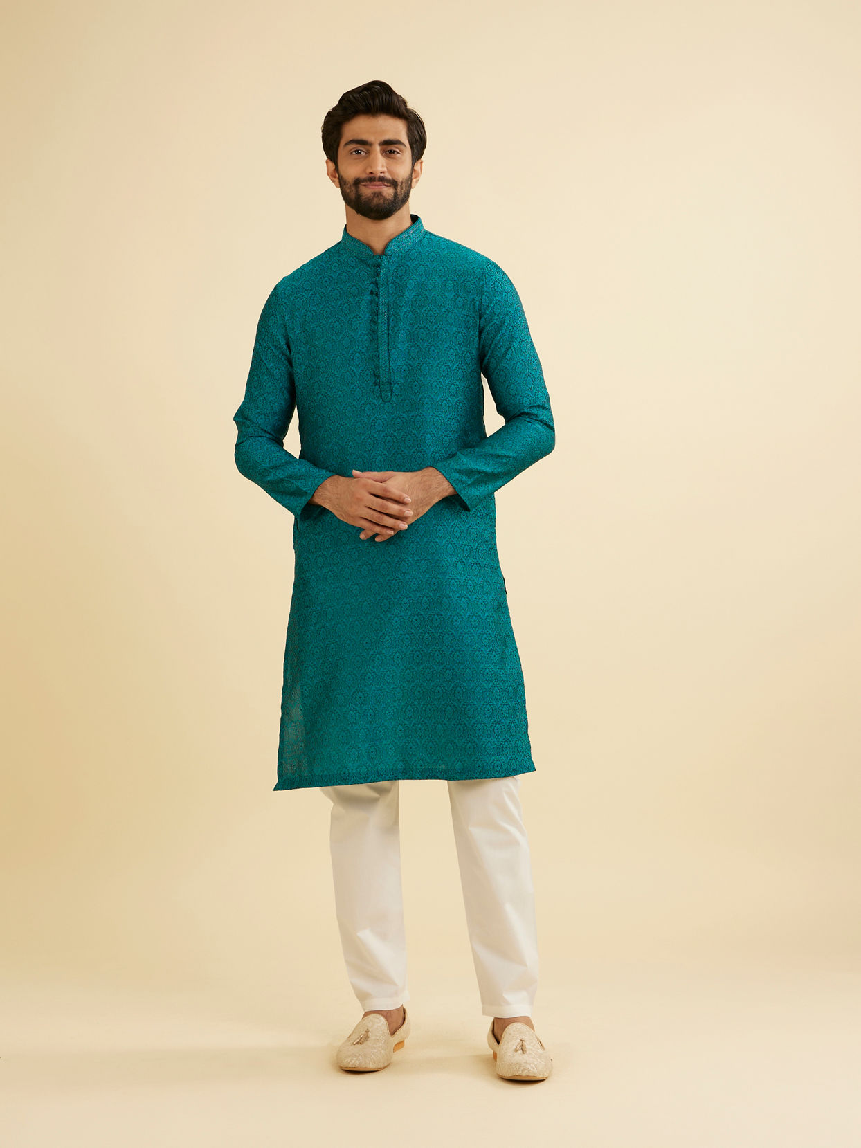 Manyavar Men Peacock Blue Jacquard Patterned Kurta Set image number 2