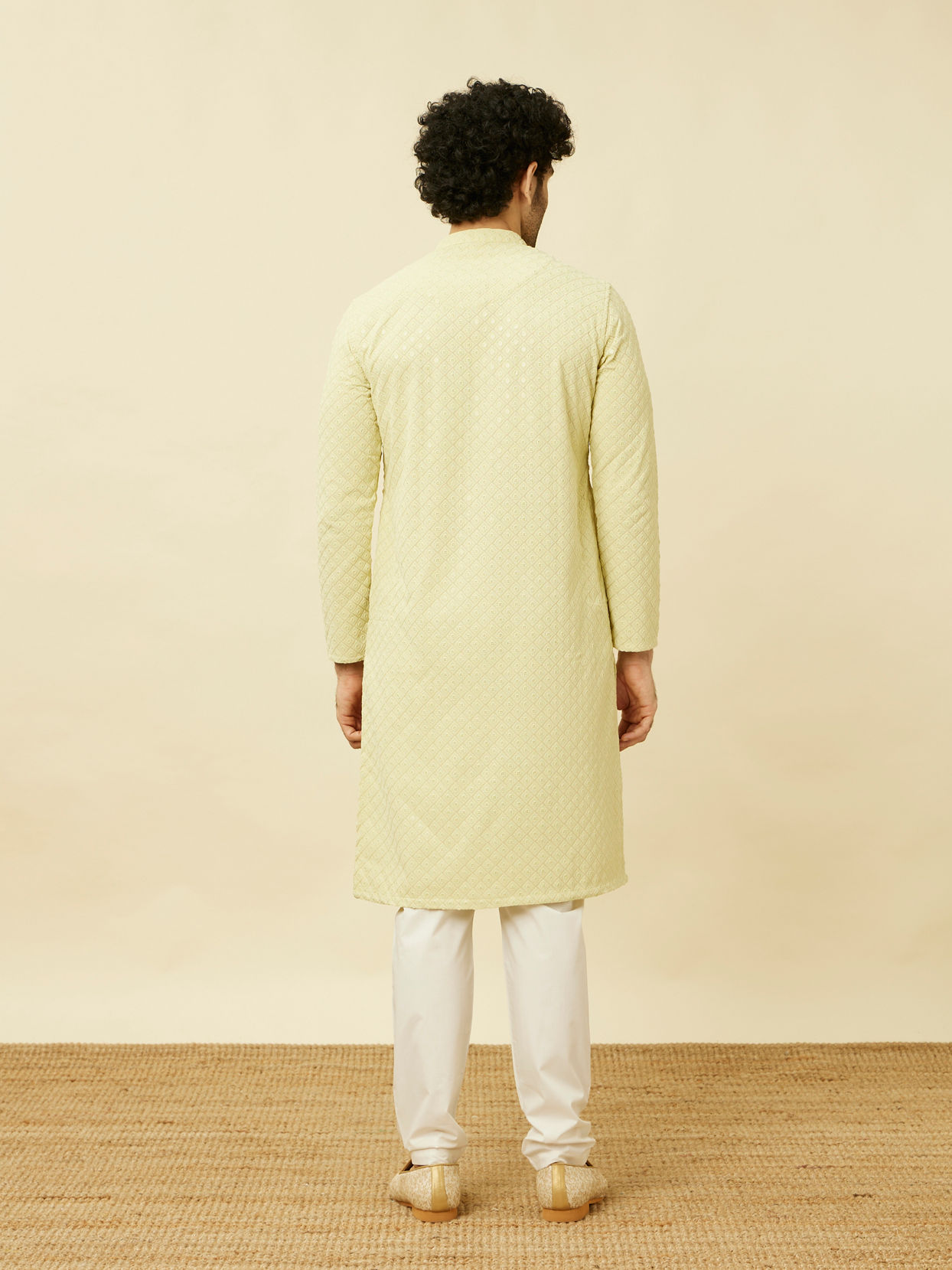 alt message - Manyavar Men Tea Green Chikankari Embroidered Kurta Set image number 5