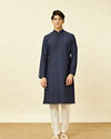 alt message - Manyavar Men Navy Blue Ogee Patterned Kurta Set image number 2