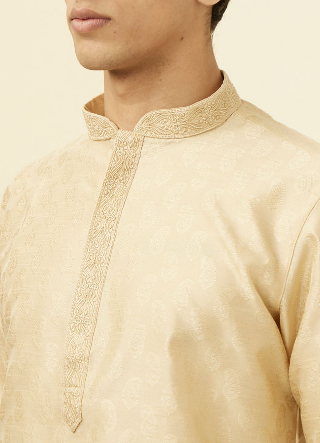 alt message - Manyavar Men Sandal Jacquard Kurta Pajama image number 1