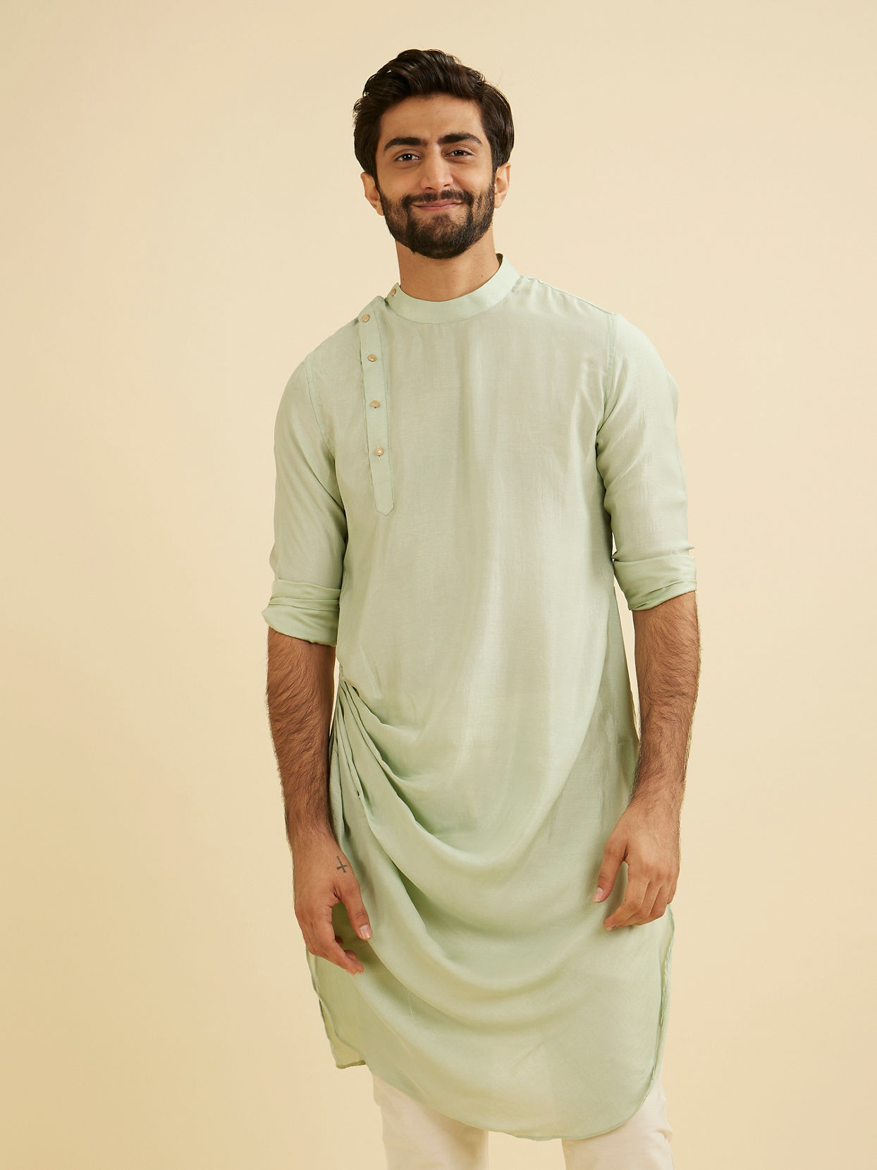 Manyavar Men Pastel Blue Plain Kurta Pajama image number 0