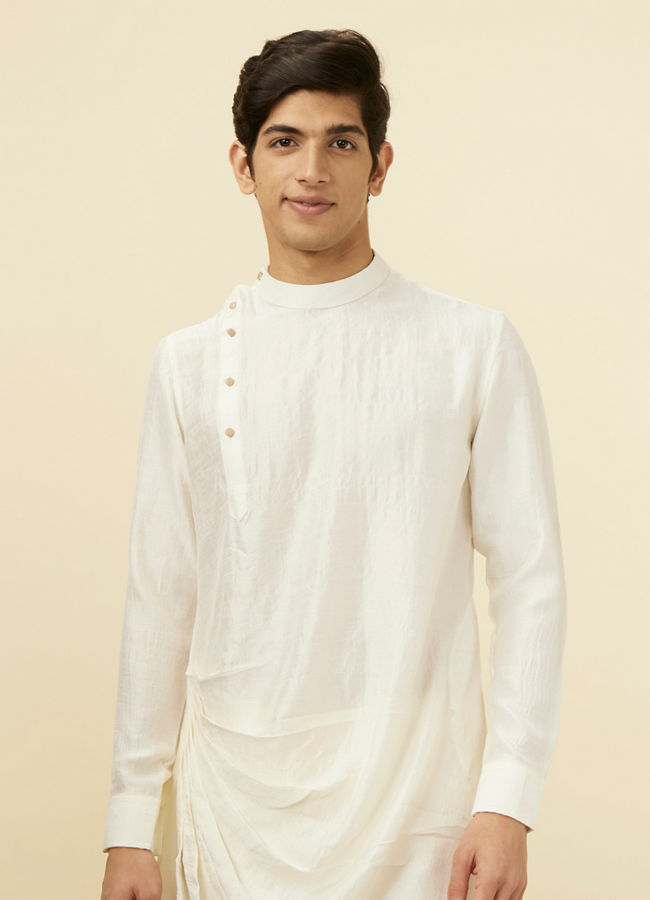 alt message - Manyavar Men Warm White Side Open Kurta Set image number 0