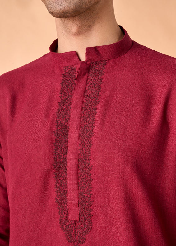 Manyavar Men Gleaming Maroon Kurta Pajama