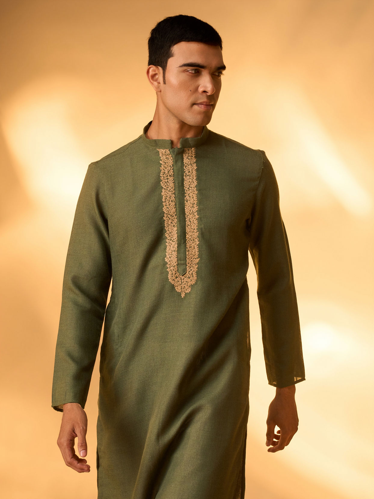 Manyavar Men Dark Green Kashidakari Embroidered Placket Kurta Set