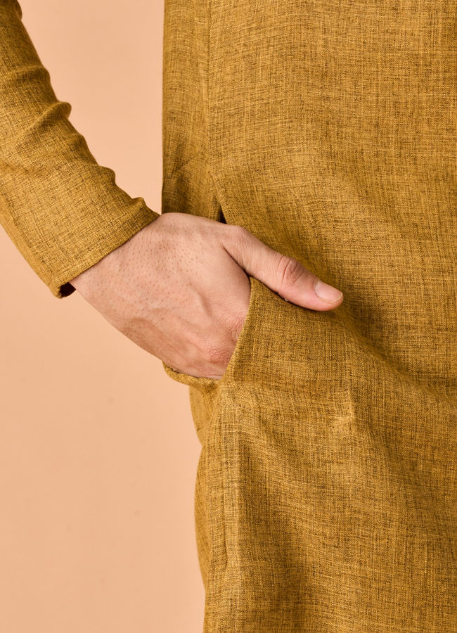 Manyavar Men Mehndi Green Radiance Kurta Pajama