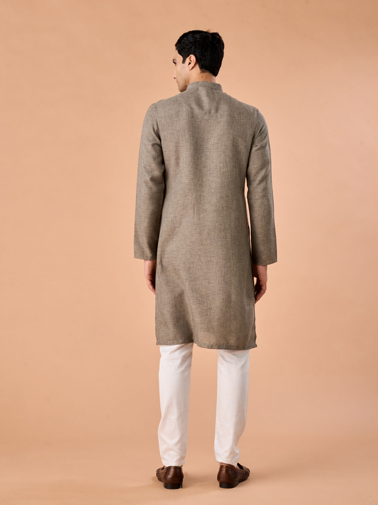 Manyavar Men Pista Green Blended Viscose Kurta Pajama