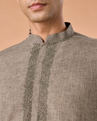 Manyavar Men Pista Green Blended Viscose Kurta Pajama