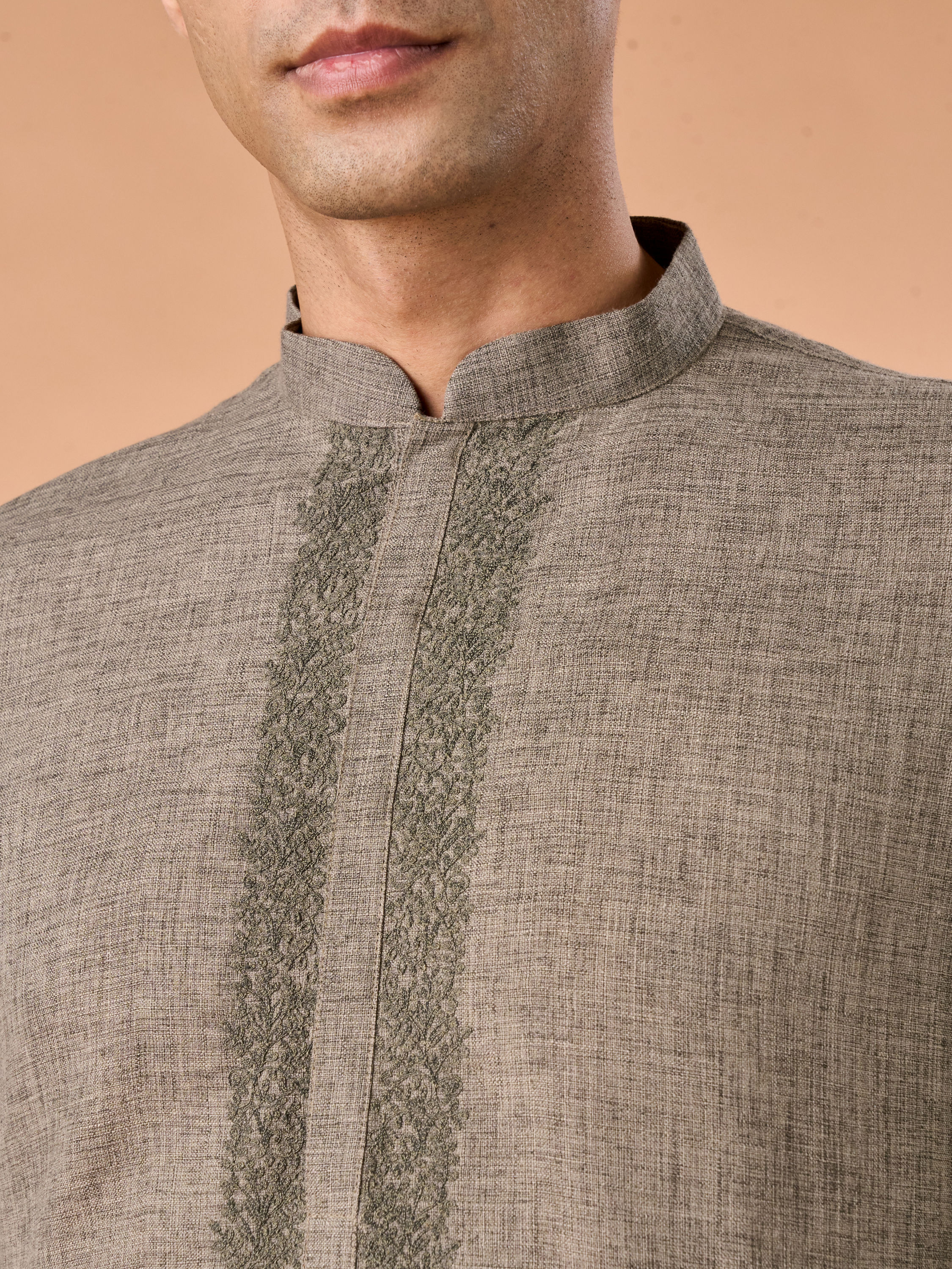 Manyavar Men Pista Green Blended Viscose Kurta Pajama
