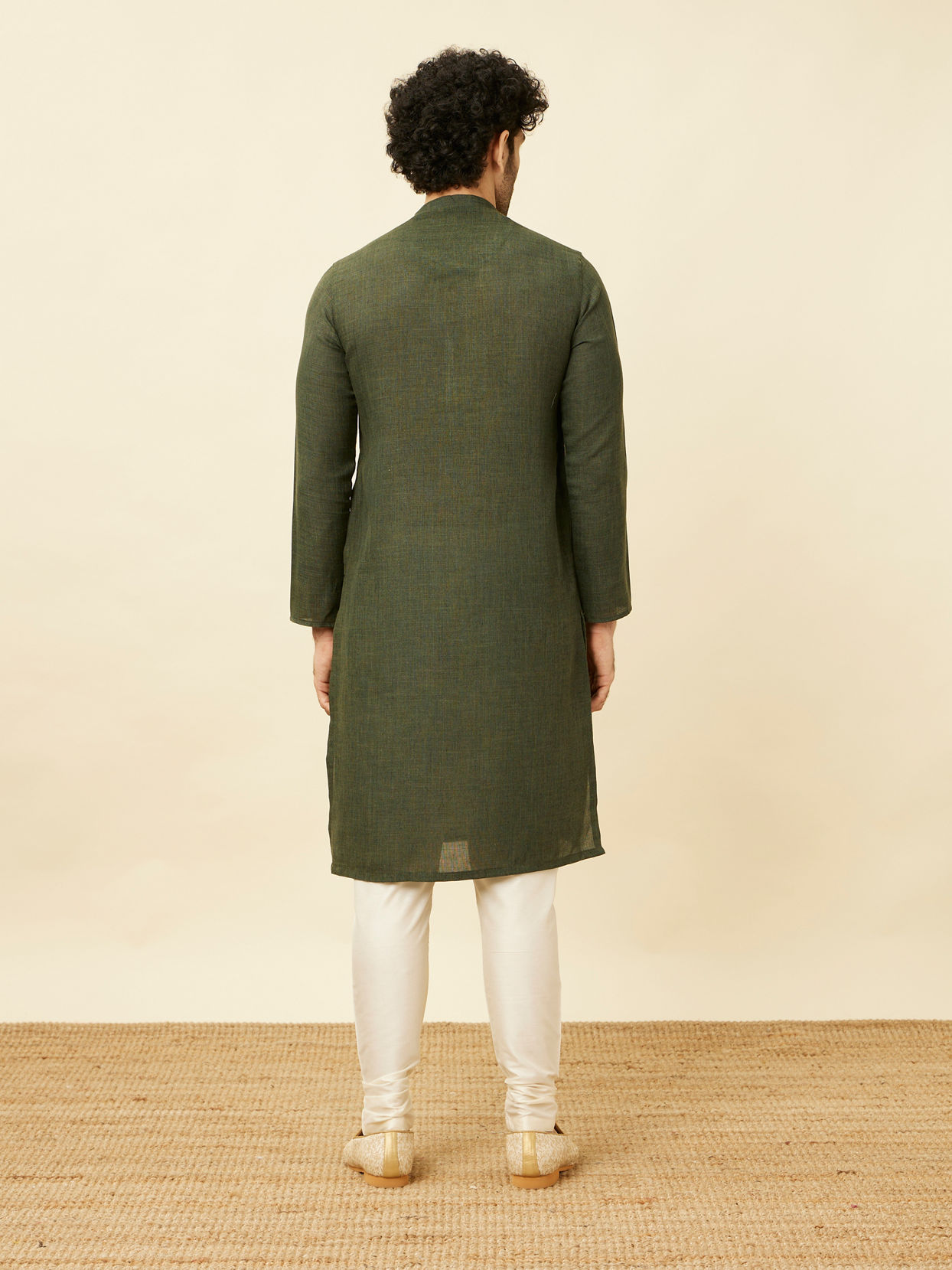 Manyavar Men Dark Green Kashidakari Embroidered Placket Kurta Set