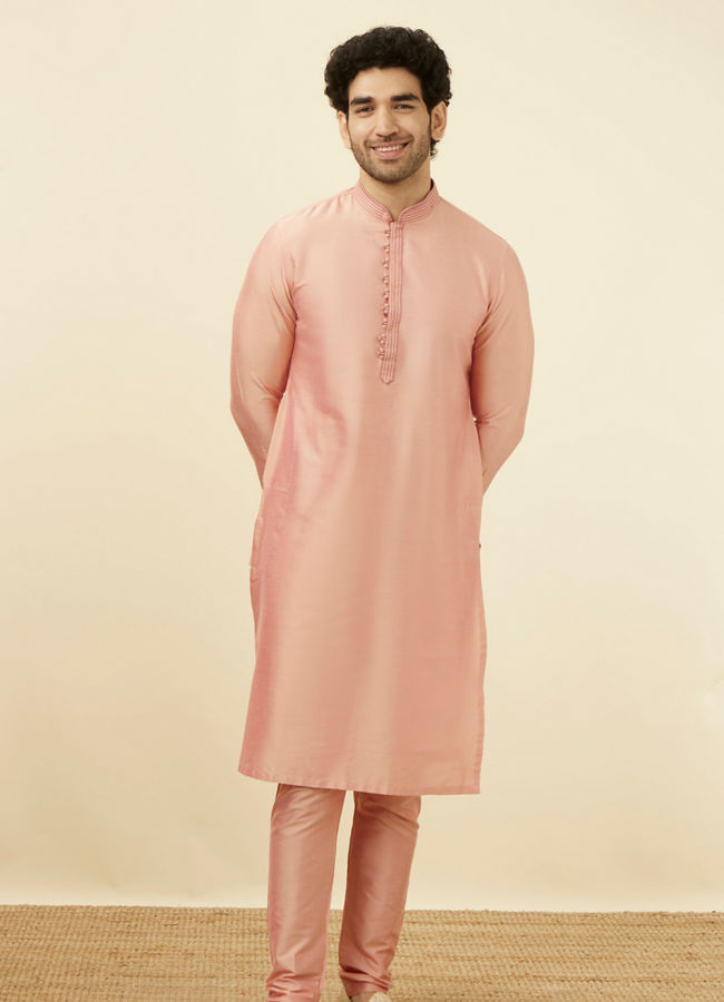 Manyavar Men Salmon Pink Solid Kurta Pajama image number 2