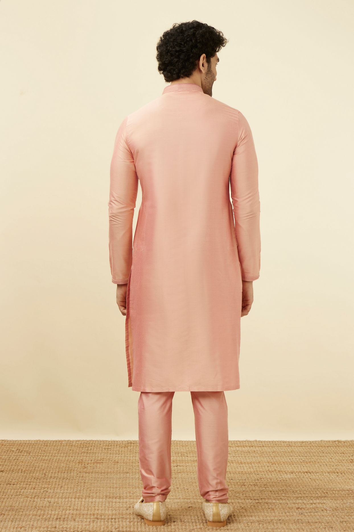 Manyavar Men Salmon Pink Solid Kurta Pajama