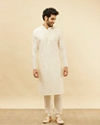 alt message - Manyavar Men Off White Plain Kurta Pajama image number 2