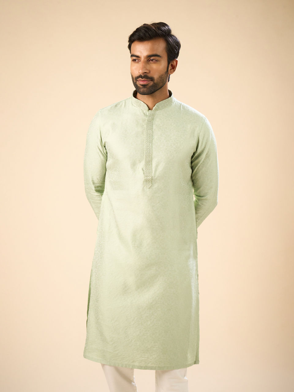 Manyavar Men Green Elegance Kurta Pajama