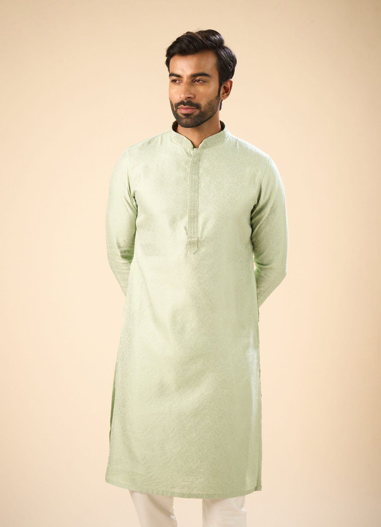 Manyavar Men Green Elegance Kurta Pajama