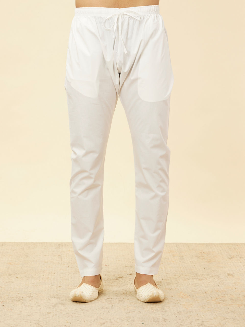 Manyavar Men Blissful Blue Buta Patterned Kurta Set