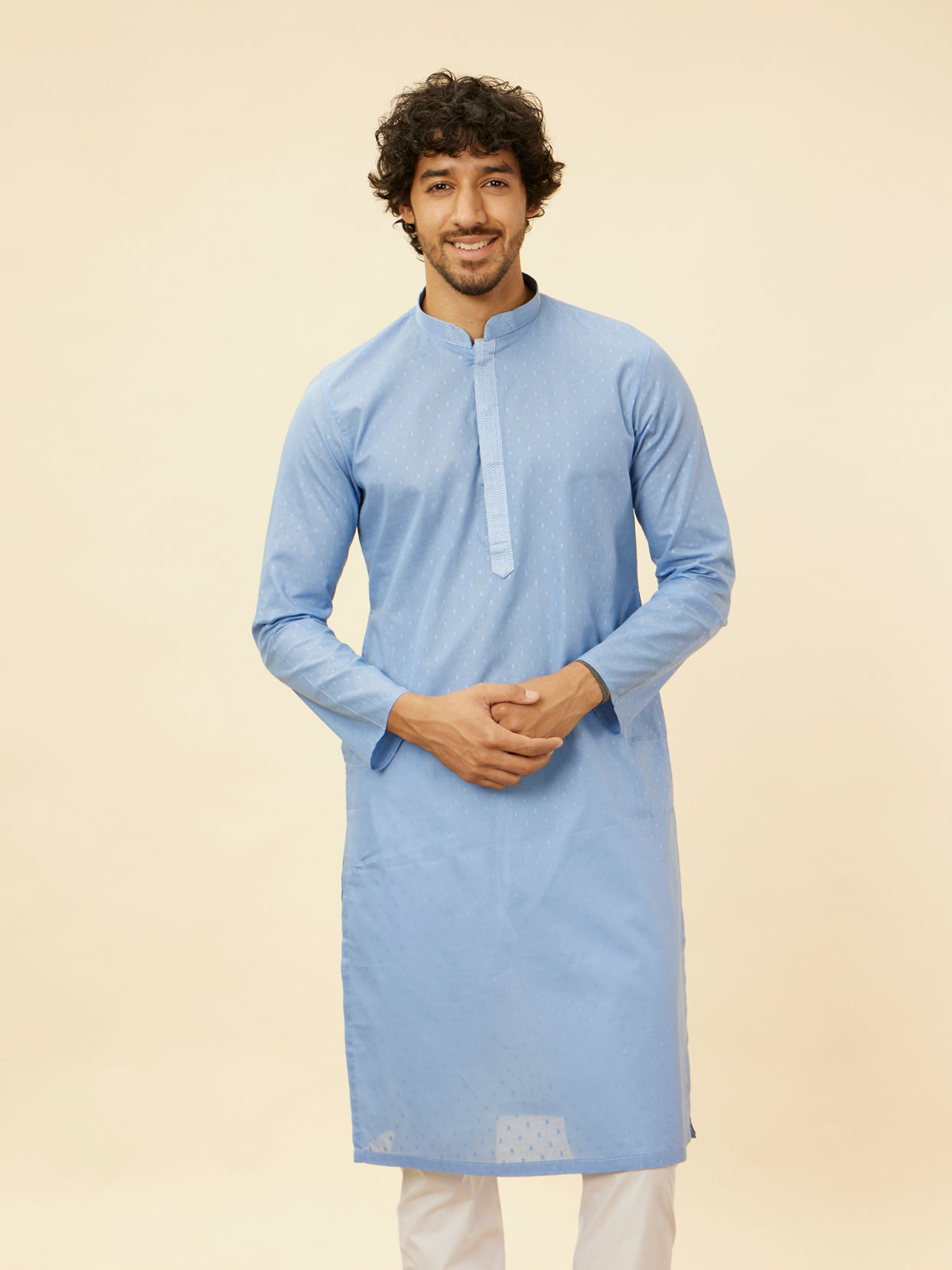 alt message - Manyavar Men Blissful Blue Buta Patterned Kurta Set image number 0