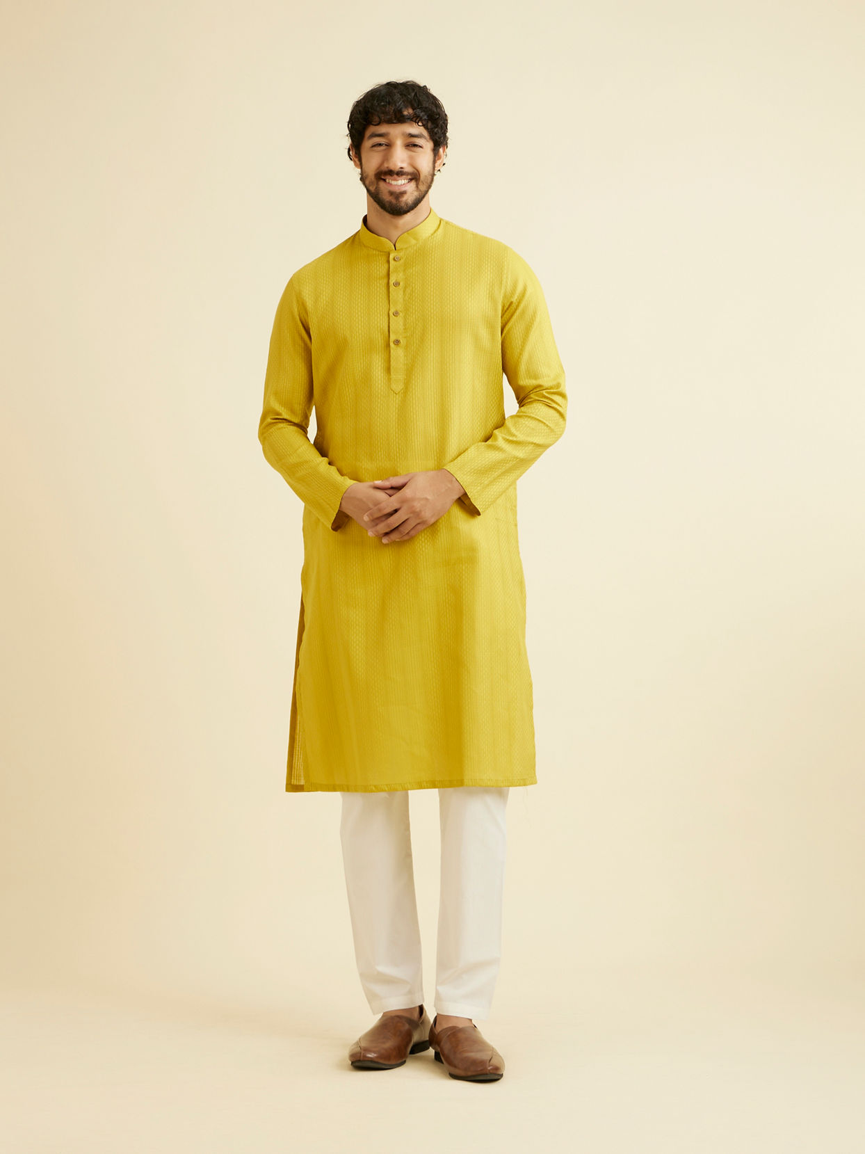 Manyavar Men Mehndi Green Self Patterned Kurta Set image number 2