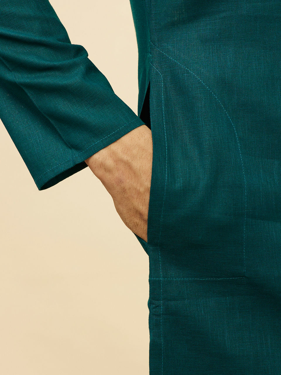 Manyavar Men Teal Blue Embroidered Neckline Kurta Set