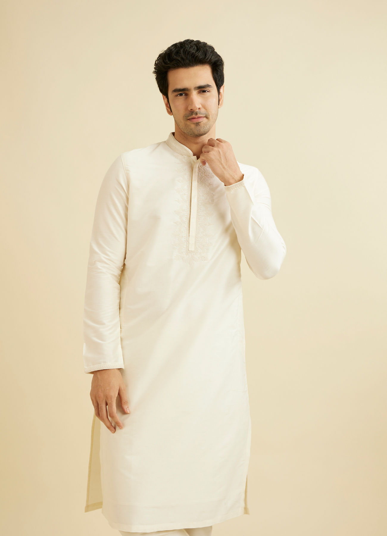 Manyavar Men Cream Beige Plain Classic Kurta Set with Embroidered Neckline