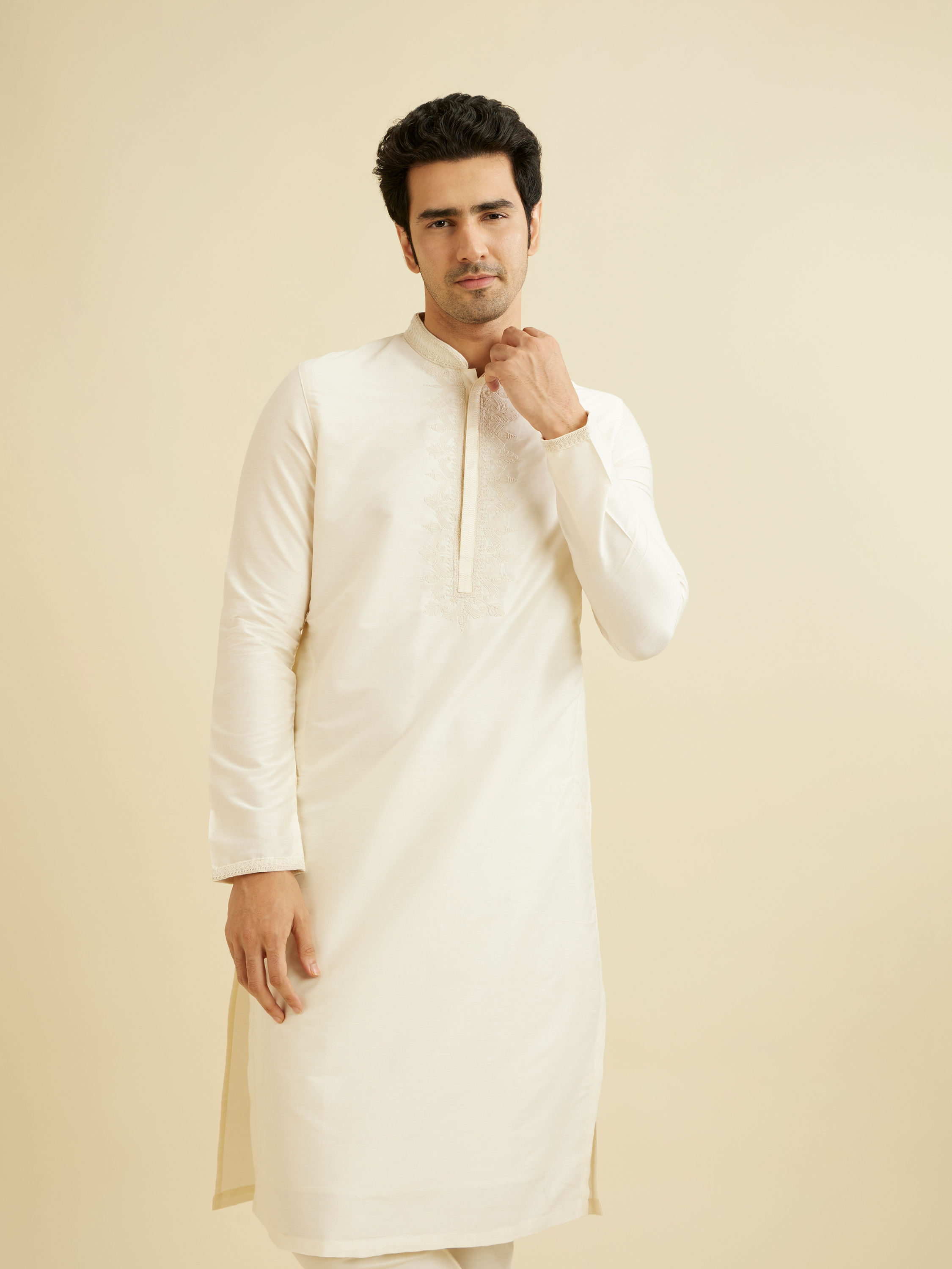 Manyavar Men Cream Beige Plain Classic Kurta Set with Embroidered Neckline