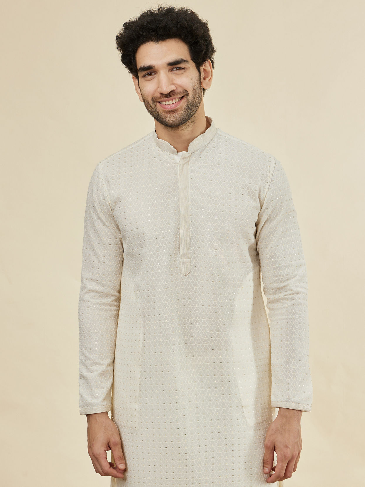 alt message - Manyavar Men Jasmine White Chikankari Embroidered Kurta Set image number 0