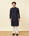 alt message - Manyavar Men Navy Blue Diamond Chikankari Patterned Kurta Set image number 2