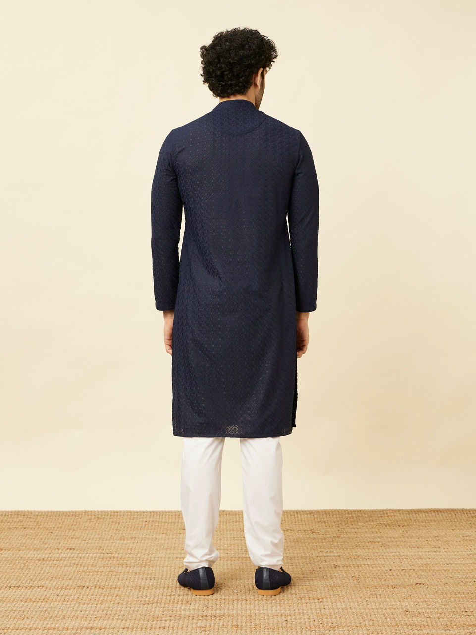 Manyavar Men Navy Blue Diamond Chikankari Patterned Kurta Set