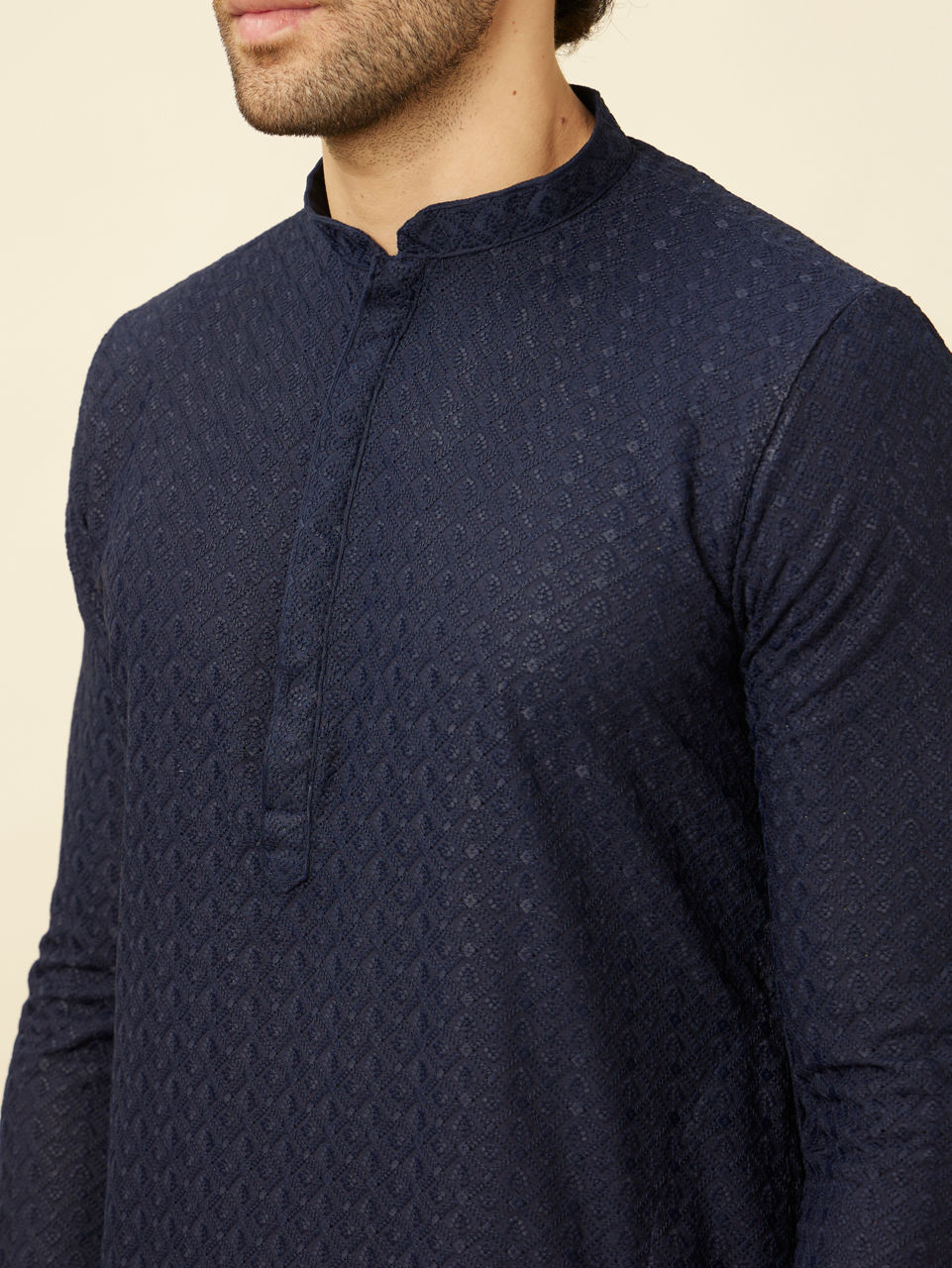 Manyavar Men Navy Blue Diamond Chikankari Patterned Kurta Set