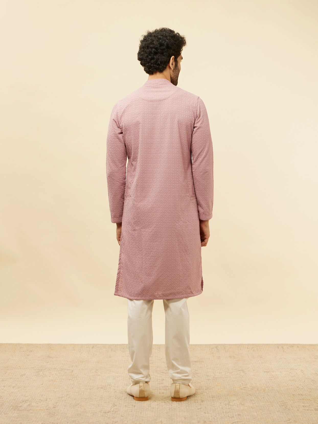 alt message - Manyavar Men Amaranth Pink Chikankari Jaal Patterned Kurta Set image number 5